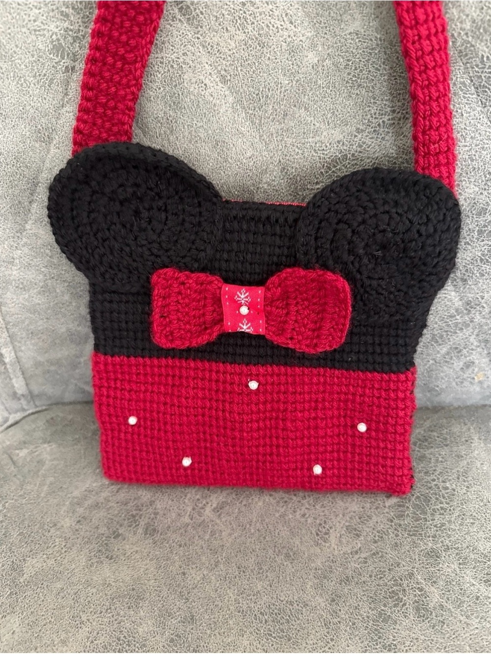 Kids Black & Red Crochet Bow Crossbody Bag